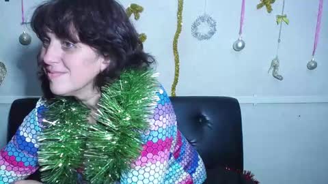 LuciaMi online show from 30, 12, 2024