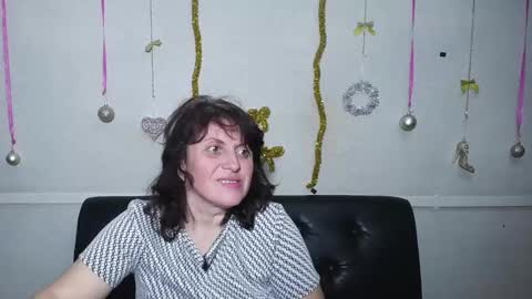 LuciaMi online show from 16, 1, 2025