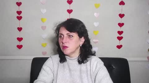 LuciaMi online show from 26, 1, 2025