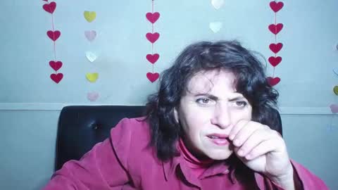 LuciaMi online show from 3, 2, 2025