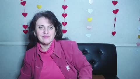 LuciaMi online show from 3, 2, 2025