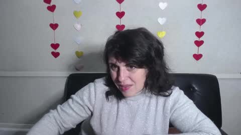 LuciaMi online show from 9, 2, 2025