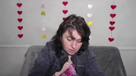 LuciaMi online show from 16, 2, 2025
