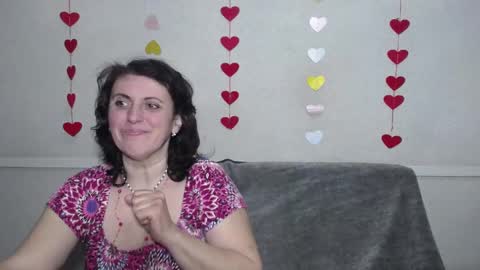 LuciaMi online show from 16, 2, 2025