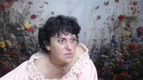 LuciaMi online show from 19, 9, 2025