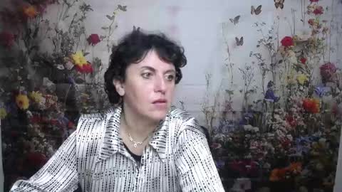 LuciaMi online show from 22, 9, 2025