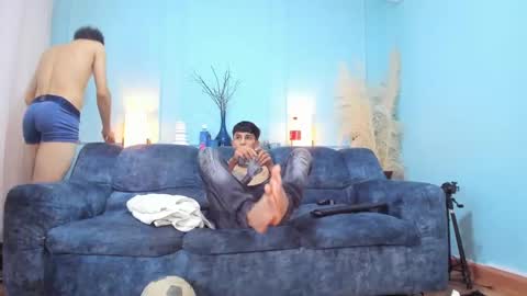 Pirulo online show from 22, 2, 2025