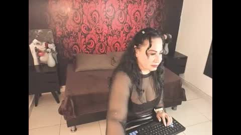 lucianablackwell online show from 7, 10, 2025