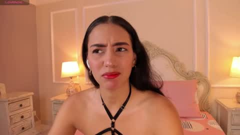 Snapshot of lucianacarter chatting on 23, 10, 2025 online show from 23, 10, 2025