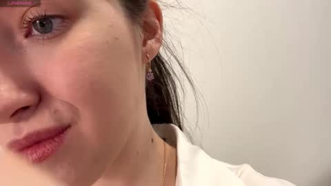 Snapshot of lucibeveridge chatting on 2, 12, 2025 Mary online show from 2, 12, 2025