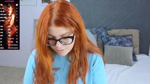 Lucie   online show from 30, 12, 2024