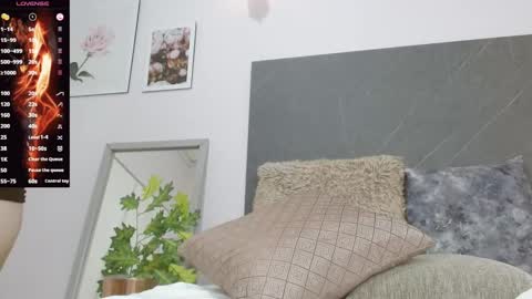 Lucie   online show from 2, 1, 2025