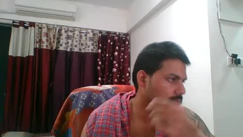 Snapshot of luciferdustin chatting on 28, 2, 2025 luciferdustin online show from 28, 2, 2025