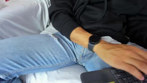 Snapshot of lucii_fer_ chatting on 5, 2, 2025 Leo online show from 5, 2, 2025