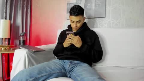 Snapshot of lucii_fer_ chatting on 9, 2, 2025 Leo online show from 9, 2, 2025