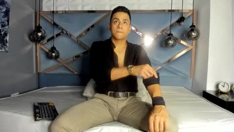 Snapshot of lucii_fer_ chatting on 22, 11, 2025 Leo online show from 22, 11, 2025