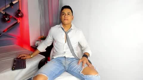 Snapshot of lucii_fer_ chatting on 2, 12, 2025 Leo online show from 2, 12, 2025