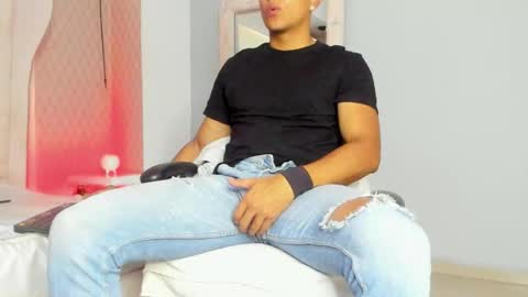 Snapshot of lucii_fer_ chatting on 15, 2, 2026 Leo online show from 15, 2, 2026