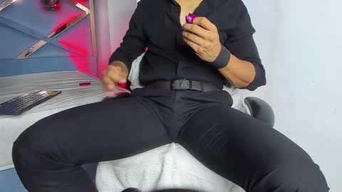 Snapshot of lucii_fer_ chatting on 11, 3, 2026 Leo online show from 11, 3, 2026