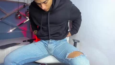 Snapshot of lucii_fer_ chatting on 18, 3, 2026 Leo online show from 18, 3, 2026