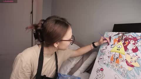 Snapshot of lucilacapinpin chatting on 14, 12, 2025 Mira online show from 14, 12, 2025