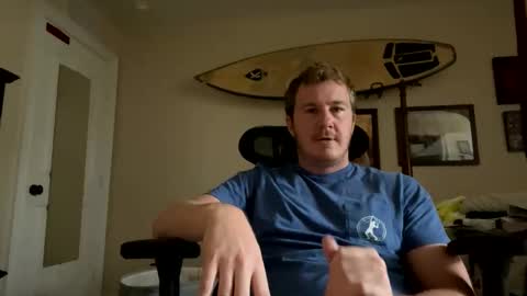 Snapshot of luckboy698 chatting on 2, 10, 2025 luckboy698 online show from 2, 10, 2025