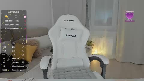 Snapshot of lucky__lady_ chatting on 16, 3, 2026 lucky__lady_ online show from 16, 3, 2026