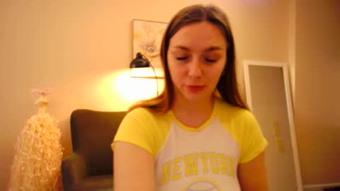 lucky_foryou_baby online show from 3, 1, 2025