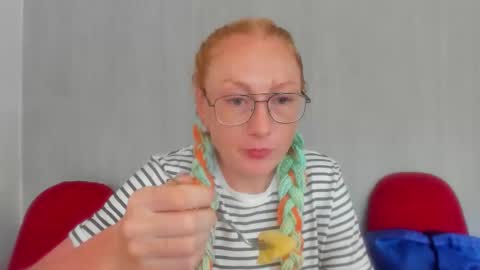 lucky_licky20 online show from 16, 10, 2025