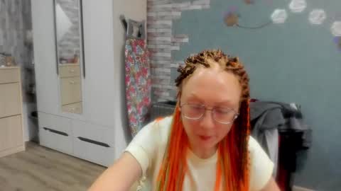 lucky_licky20 online show from 26, 10, 2025