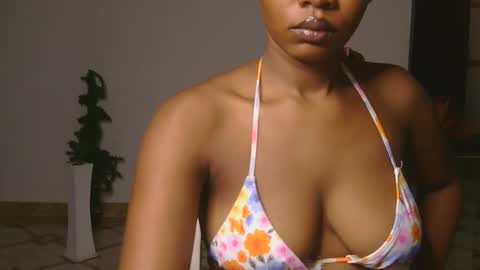 lucky_n_shyshy online show from 26, 11, 2025