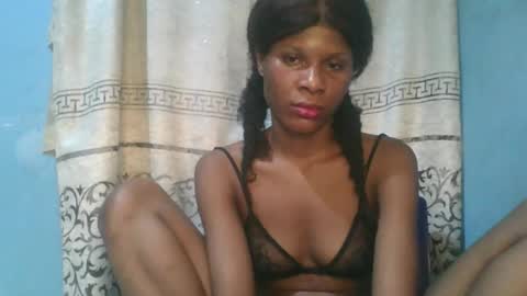 Snapshot of luckymadequeen chatting on 1, 3, 2026 Gloria online show from 1, 3, 2026