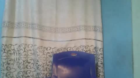 Snapshot of luckymadequeen chatting on 18, 3, 2026 Gloria online show from 18, 3, 2026