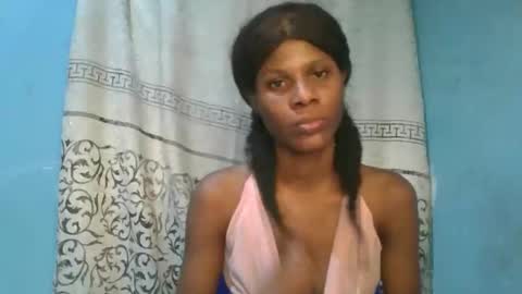 Snapshot of luckymadequeen chatting on 29, 3, 2026 Gloria online show from 29, 3, 2026