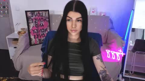 Monika online show from 5, 11, 2025