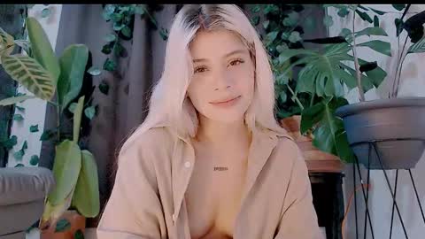 luckysapphire777 online show from 18, 10, 2025