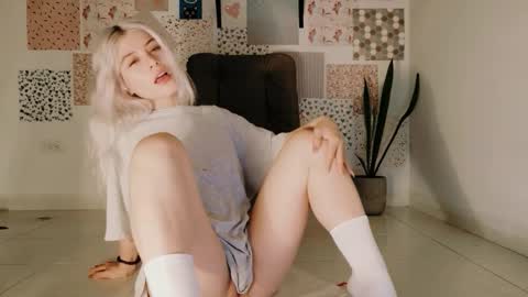 luckysapphire777 online show from 11, 3, 2026