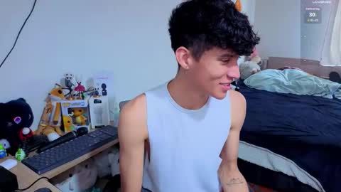 Snapshot of luclawthorne chatting on 23, 11, 2025 Lu Independent Model online show from 23, 11, 2025