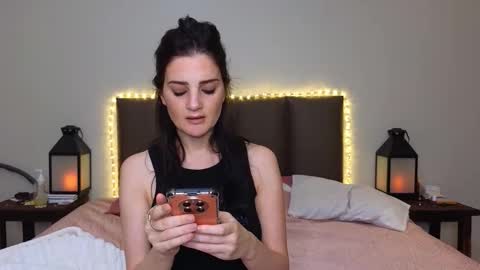 Lucy online show from 19, 10, 2025