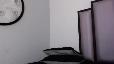 Snapshot of lucy__23 chatting on 13, 11, 2025 online show from 13, 11, 2025