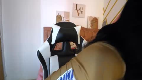 Lucy online show from 8, 3, 2026