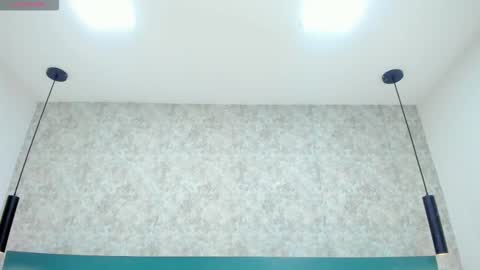 lucy_curle online show from 28, 9, 2025