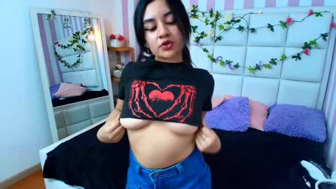 lucy_harris_ online show from 12, 2, 2025