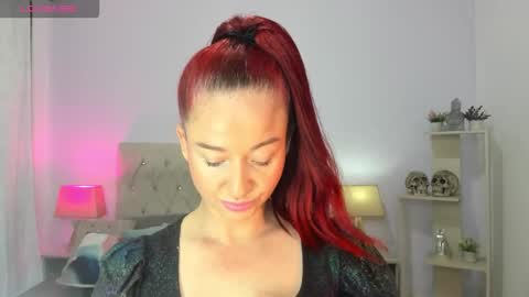 Lucia online show from 16, 11, 2025