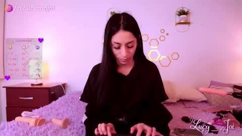 Luciana online show from 15, 10, 2025