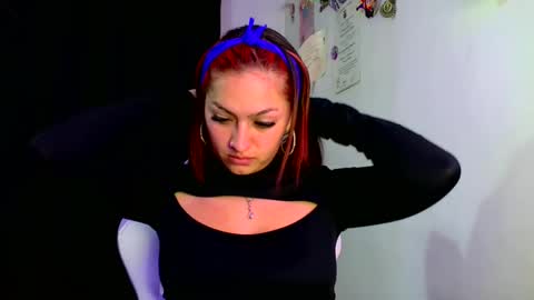 Snapshot of lucycherry__ chatting on 5, 2, 2025 LUCIA online show from 5, 2, 2025