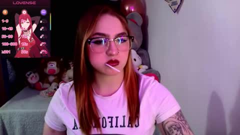 Snapshot of lucycherry__ chatting on 24, 10, 2025 LUCIA online show from 24, 10, 2025