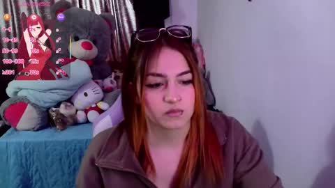 Snapshot of lucycherry__ chatting on 4, 11, 2025 LUCIA online show from 4, 11, 2025