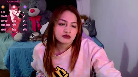 Snapshot of lucycherry__ chatting on 9, 11, 2025 LUCIA online show from 9, 11, 2025
