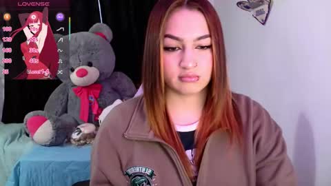 Snapshot of lucycherry__ chatting on 10, 11, 2025 LUCIA online show from 10, 11, 2025